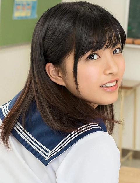 根尾あかりのプロフィール画像