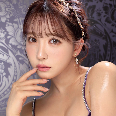 三上悠亜 のプロフィール画像