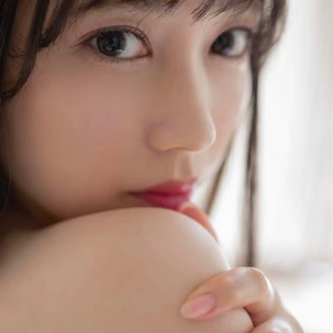 小湊よつ葉のプロフィール画像