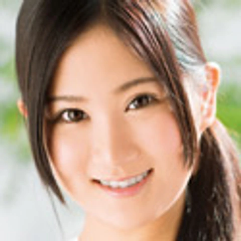 青山亜美のプロフィール画像