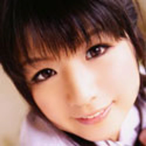 伊東麻央（藤川ゆうき、スザンナ、谷原ゆうき）のプロフィール画像